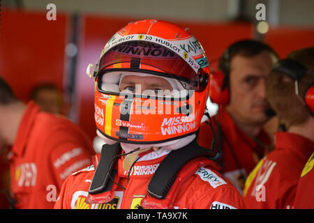 Monte Carlo, Monaco. 23 Maggio, 2019. Sebastian Vettel della Scuderia Ferrari in thegarage durante il Gran Premio di F1 di Monaco Credito: Marco Canoniero/Alamy Live News Foto Stock