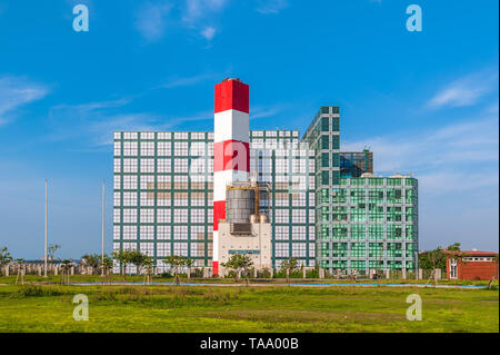 Inceneritore di rifiuti urbani a Hsinchu, Taiwan Foto Stock