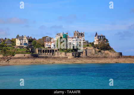 Dinard, un comune in Bretagna, in Francia, in Europa. Foto V.D. Foto Stock