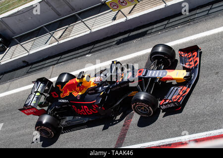Barcelona, Spagna, Maggio 14th, 2019 - Pierre Gasly dalla Francia con 10 Aston Martin Red Bull Racing in pista a metà stagione test al Circuit de Catalunya. Foto Stock