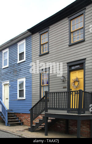 Xix secolo townhomes sulla flotta San nel cuore della storica Annapolis, MD, Stati Uniti d'America. Foto Stock