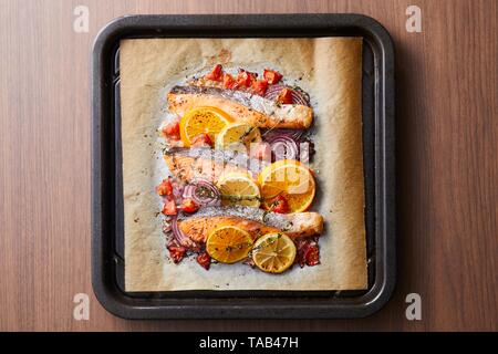 Piatto di salmone Foto Stock