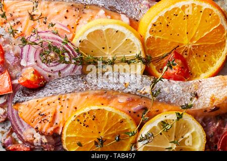 Piatto di salmone Foto Stock