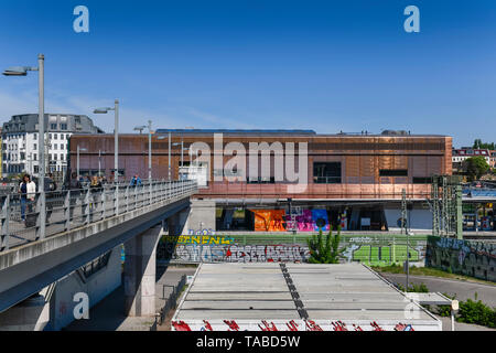 La stazione ferroviaria di Varsavia street, Friedrich di grove, Berlino, Germania, Bahnhof Warschauer Straße, Friedrichshain, Deutschland Foto Stock