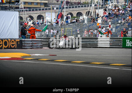Monte Carlo/Monaco - 23/05/2019 - #99 Antonio Giovinazzi (ITA, Alfa Romeo, C38) durante la FP2 in vista del 2019 Grand Prix di Monaco Foto Stock