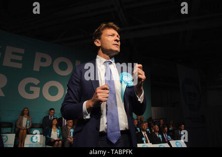 Richard Tice presidente del Partito Brexit rivolgendosi al rally di Olympia di Londra il 21 maggio 2019 prima dell'elezione europea votazione del 23 maggio Foto Stock