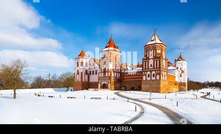 Grand View al Castello di Mir, Regione di Minsk, Bielorussia. Foto Stock