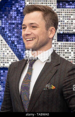 Londra, Regno Unito. Taron Egerton al 'Rocketman' UK premiere di Odeon Leicester Square il 20 maggio 2019 a Londra, Inghilterra. Ref: LMK386-J4914-220519 Gary Mitchell/Landmark WWW.LMKMEDIA.COM Media Foto Stock