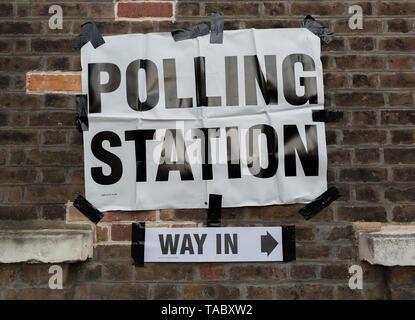 Londra, Regno Unito. 23 Maggio, 2019. Elezione europea giornata elettorale a Greenwich, a sud-est di Londra. Credito: Guy Corbishley/Alamy Live News Foto Stock