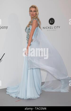 Cannes, Francia. 23 Maggio, 2019. Stella Maxwell assiste il Cinema contro l AIDS amfAR gala 2019 durante la 72a Cannes Film Festival a Hotel du Cap, Eden Roc di Cap d'Antibes, Francia, il 23 maggio 2019. | Utilizzo di credito in tutto il mondo: dpa picture alliance/Alamy Live News Foto Stock