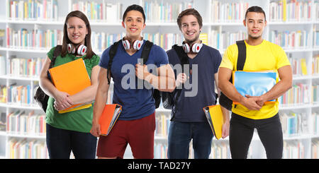 Gruppo di studio gli studenti istruzione biblioteca giovani city Foto Stock