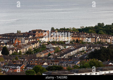 Nella foto: l'area Brynmill di Swansea con borbotta qualcosa in background. Mercoledì 22 Maggio 2019 Re: vista generale di Swansea, Wales, Regno Unito Foto Stock