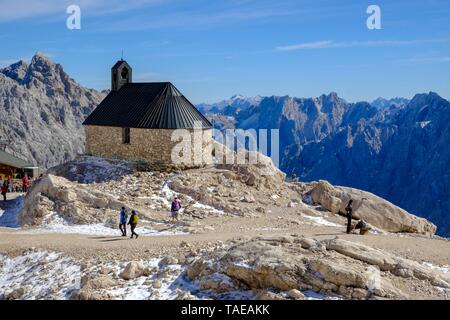 Cappella di Maria Heimsuchung, Zugspitzplatt, Zugspitze, Garmisch-Partenkirchen, Werdenfelser Land, Alta Baviera, Baviera, Germania Foto Stock