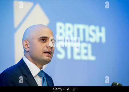 1 giugno 2016, Scunthorpe Steel Works. Sajid Javid, Segretario di Stato per gli affari, l'innovazione e le competenze per l'annuncio della vendita di Tata Steel Europe a Graybull gli investimenti di capitale, rinominato come British Steel Foto Stock