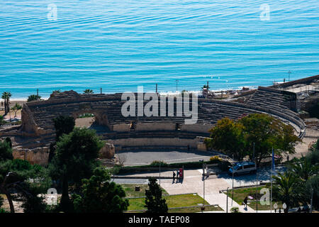 Tarragona, Spagna. Febbraio 8, 2019. Vista l'Anfiteatro di Tarragona (Anfiteatro de Tarraco) Foto Stock