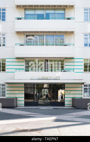 62-63 Prince's Gate art deco apartment block, Exhibition Road, Kensington, Londra Foto Stock