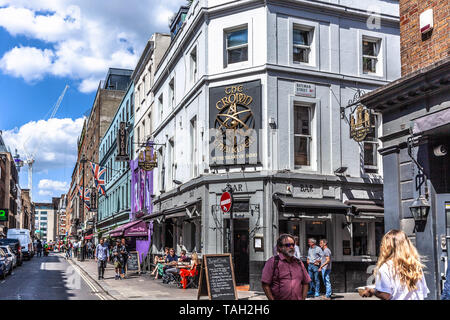 Il Crown & due presidenti pub, Dean st, Soho, London W1D 3SB, Inghilterra, Regno Unito. Foto Stock