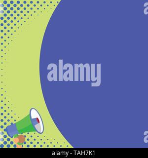 Mezza parte vuoto enorme palloncino testo vuoto con piccole megafono. Annuncio Illustrazione Vettoriale