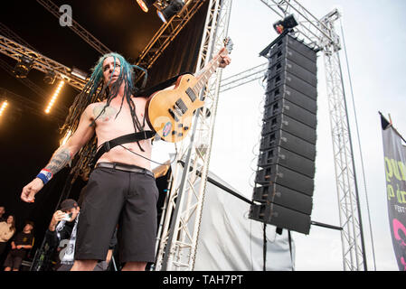 Leeds, Regno Unito. 25 maggio 2019. Nofx eseguire al 2019 Slam Dunk Festival nord sul Punk In Drublic stadio 2019-05-25 Foto Stock