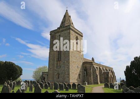St Oswald è la chiesa, Lythe Borough di Scarborough, North Yorkshire, Inghilterra, Gran Bretagna, Regno Unito, Gran Bretagna, Europa Foto Stock