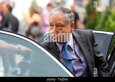 Monte Carlo, Monaco. 25 maggio , 2019. Presidente della Federazione Internationale de l'Automobile (FIA) Jean Todt nel paddock durante il Gran Premio di F1 di Monaco Credito: Marco Canoniero/Alamy Live News Credito: Marco Canoniero/Alamy Live News Foto Stock