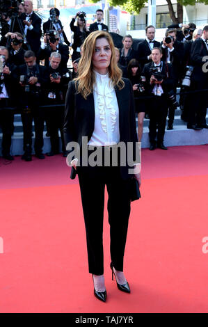Cannes, Francia. 25 Maggio, 2019. 72a Cannes Film Festival 2019, la cerimonia di chiusura del tappeto rosso. Nella foto: Chiara Mastroianni Credit: Indipendente Agenzia fotografica/Alamy Live News Foto Stock