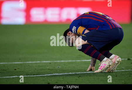 Sevilla, Spagna. 25 Maggio, 2019. Calcio: Re Cup 2018/19 finale : Lionel Messi di Barcellona reagisce durante il Re Cup Match finale tra FC Barcellona vs Valencia CF a Benito Villamarin Stadium di Sevilla, Spagna, 25 maggio 2019. Credito: Pablo Morano/ AFLO/Alamy Live News Foto Stock