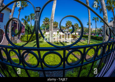 Il giardino storico di St George Street nel centro di St Augustine Florida Americas antica città Foto Stock