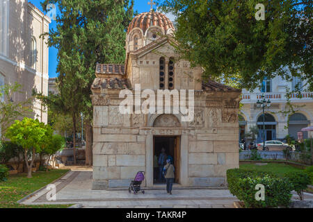 Chiesa di San Eleutherios, chiesa bizantina si trova nella piazza di Mitropolis, Atene Foto Stock