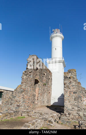 Faro in Colonia del Sacramento, piccola città coloniale, Uruguay. Stock Photo Foto Stock