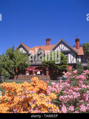 Old Homestead Ristorante terrazza a Mona Vale Garden Park, Mona Vale Avenue, Riccarton, Christchurch, regione di Canterbury, Nuova Zelanda Foto Stock