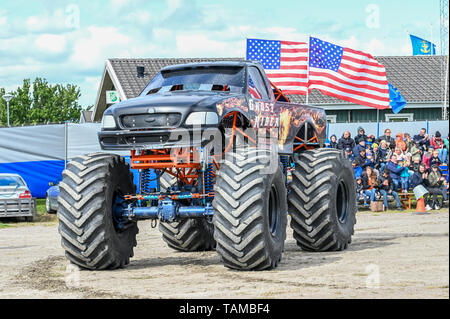 Aranis Klaas monster truck show di Norrkoping, Svezia il 26 maggio 2019 Foto Stock