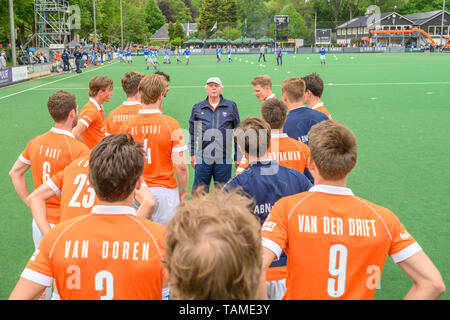 Bloemendaal, Paesi Bassi. 26 Maggio, 2019. Hockey Hoofdklasse Heren Seizoen 2018-2019. Luogo: HC Bloemendaal. Team Bloemendaal prima che il gioco HC Bloemendaal vs SV Kampong. Credito: Pro scatti/Alamy Live News Foto Stock