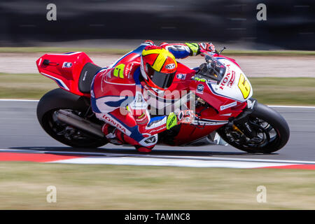 25 maggio 2019, Castle Donington, Leicestershire, Inghilterra; Bennetts British Superbike; Xavi Fores in sella alla sua Honda Racing Foto Stock