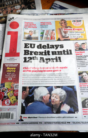 "Ue ritardi Brexit fino al 12 aprile " titolo di giornale nel mio giornale su 22 Marzo 2019 Londra Inghilterra UK Gran Bretagna Foto Stock