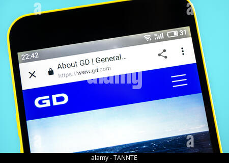 Berdyansk, Ucraina - 24 Maggio 2019: General Dynamics aerospace website homepage. General Dynamics logo visibile sullo schermo del telefono Foto Stock
