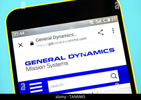 Berdyansk, Ucraina - 24 Maggio 2019: General Dynamics aerospace website homepage. General Dynamics logo visibile sullo schermo del telefono Foto Stock