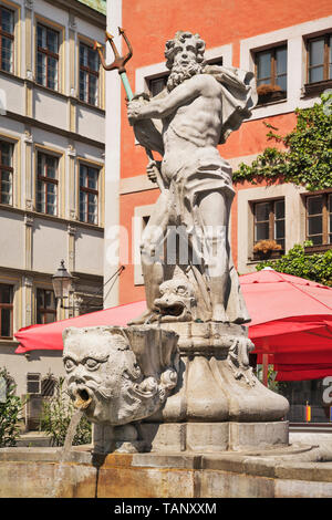 La fontana del Nettuno fu costruita nel 1756 da lo scalpellino Johann Georg Mattausch, Goerlitz, in Sassonia, Germania, Europa Foto Stock