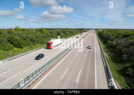 12 maggio 2019, Sassonia-Anhalt, Thurland: vista sull'autostrada A9 in direzione di Berlino. Foto: Jan Woitas/dpa-Zentralbild/dpa Foto Stock