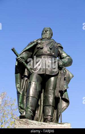 Statua di Kaiser Friedrich III (Federico III), l'imperatore di Germania, a Wiesbaden, la capitale dello stato di Hesse, Germania. Foto Stock