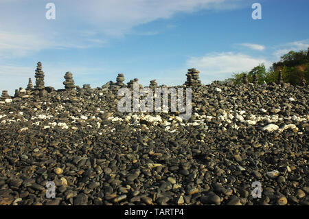 Bella pietra su Koh Hin Ngam , Tarutao Marine National Park in provincia di Satun, Thailandia Foto Stock