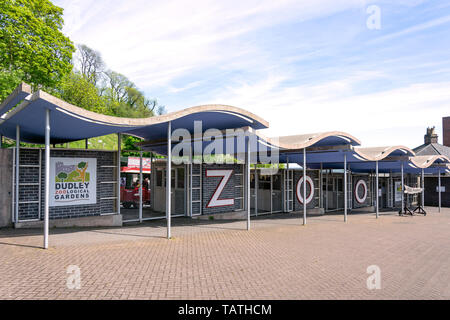 Ingresso a Dudley Zoological Gardens, Castle Hill, Dudley, West Midlands, England, Regno Unito Foto Stock