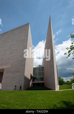 Stati Uniti d'America di Washington DC Galleria Nazionale di Arte ala est esterno I M. Pei design Foto Stock