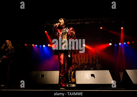 Nonantola Modena Italia 25 maggio 2019 puntoni live al VOX CLUB © Andrea Ripamonti / Alamy Foto Stock