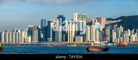 Una vista dello skyline di Hong Kong dal Victoria Peak, Hong Kong, Cina Foto Stock