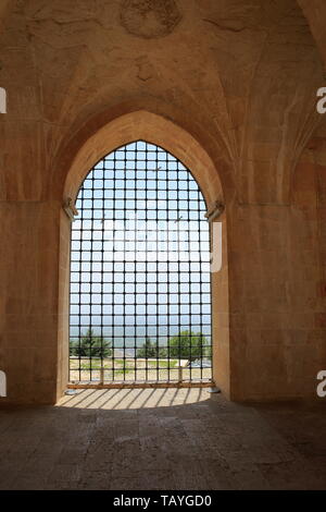 Kasimiye Madrasah. Mardin, Turchia - per data, la struttura perfetta per sopravvivere a due piani e la costruzione a cupola di taglio liscio pietra utilizzata. (Anno 1502) Foto Stock