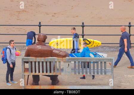 Freddie Gilroy scultura in Scarborough Foto Stock