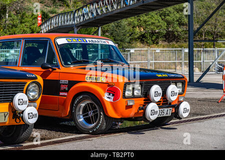 Sede 1430 FU Abarth a montjuic spirito circuito di Barcellona auto show. Foto Stock