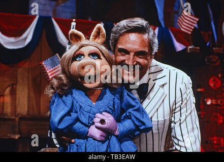 Il Muppet Show, Fernsehserie, USA/Großbritannien 1976 - 1981, Comedyshow mit Puppen und Gaststar Hal Linden Foto Stock