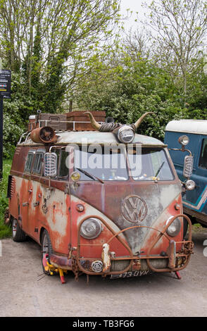 Rusty VW Split Screen camper. Foto Stock